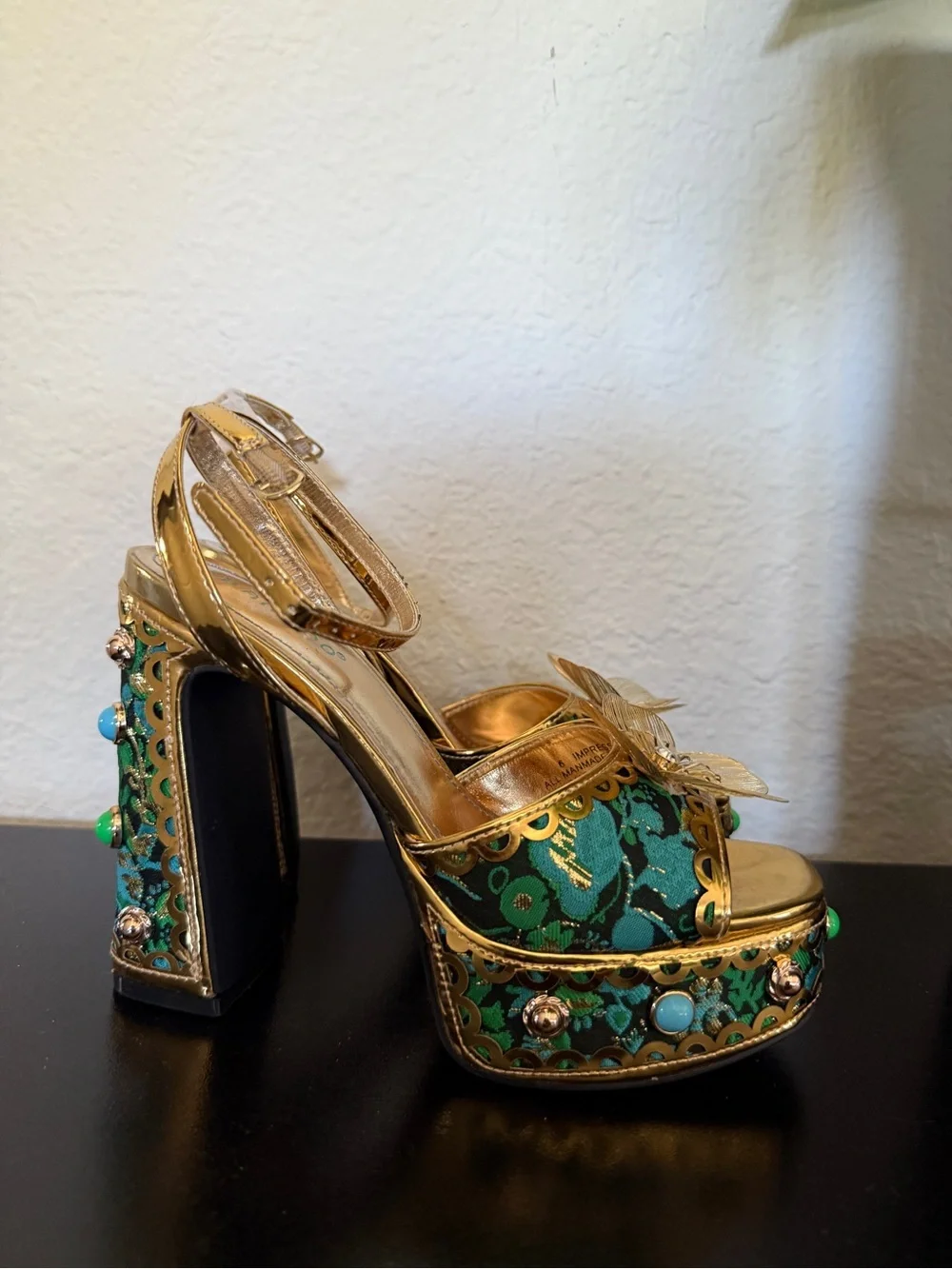 BAMBOO Gold-Trim Emerald Floral Platform Sandals